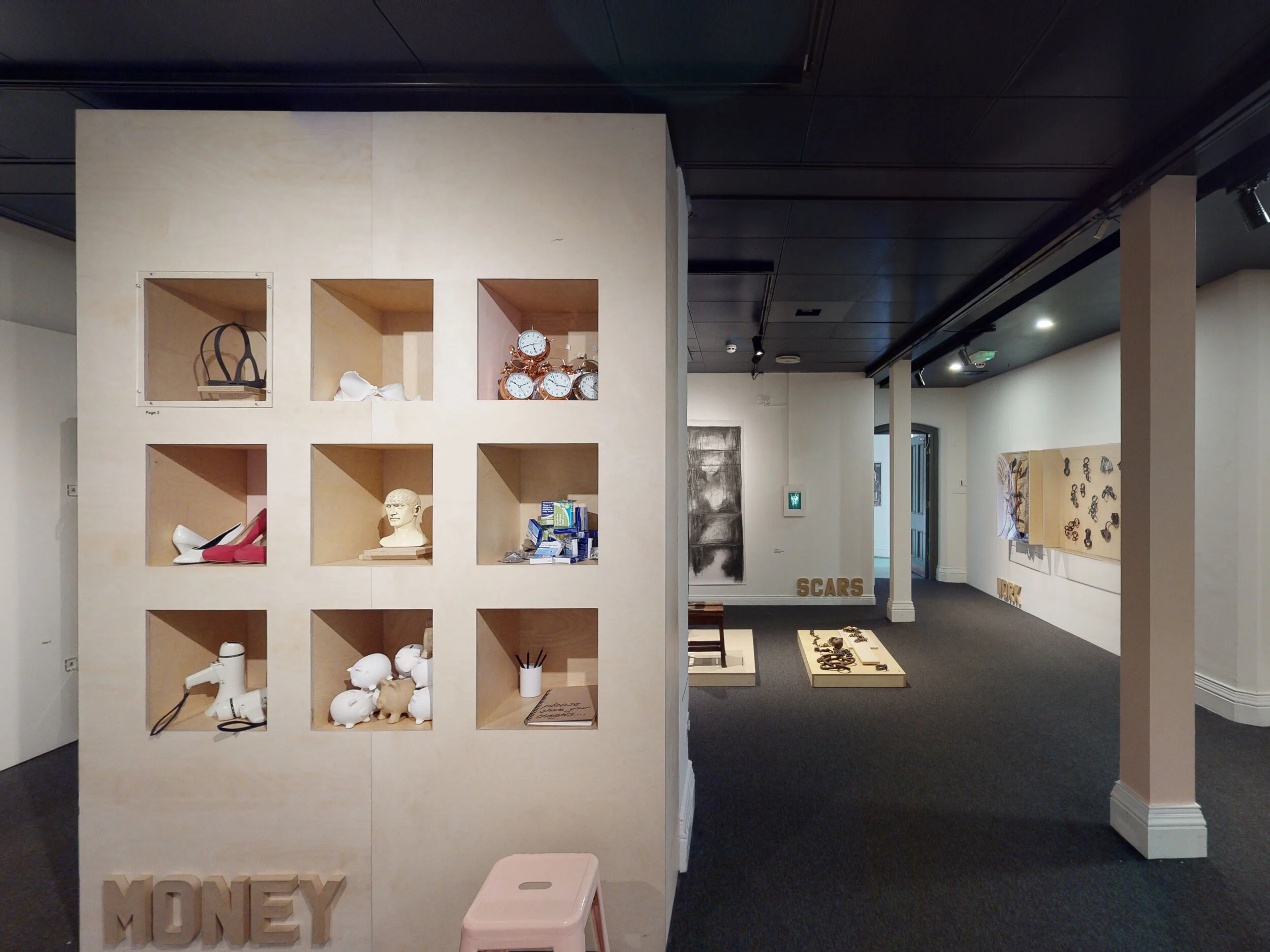 Constraint Restraint | Virtual Exhibition Tour | Virtual Gallery | Virtual Museum