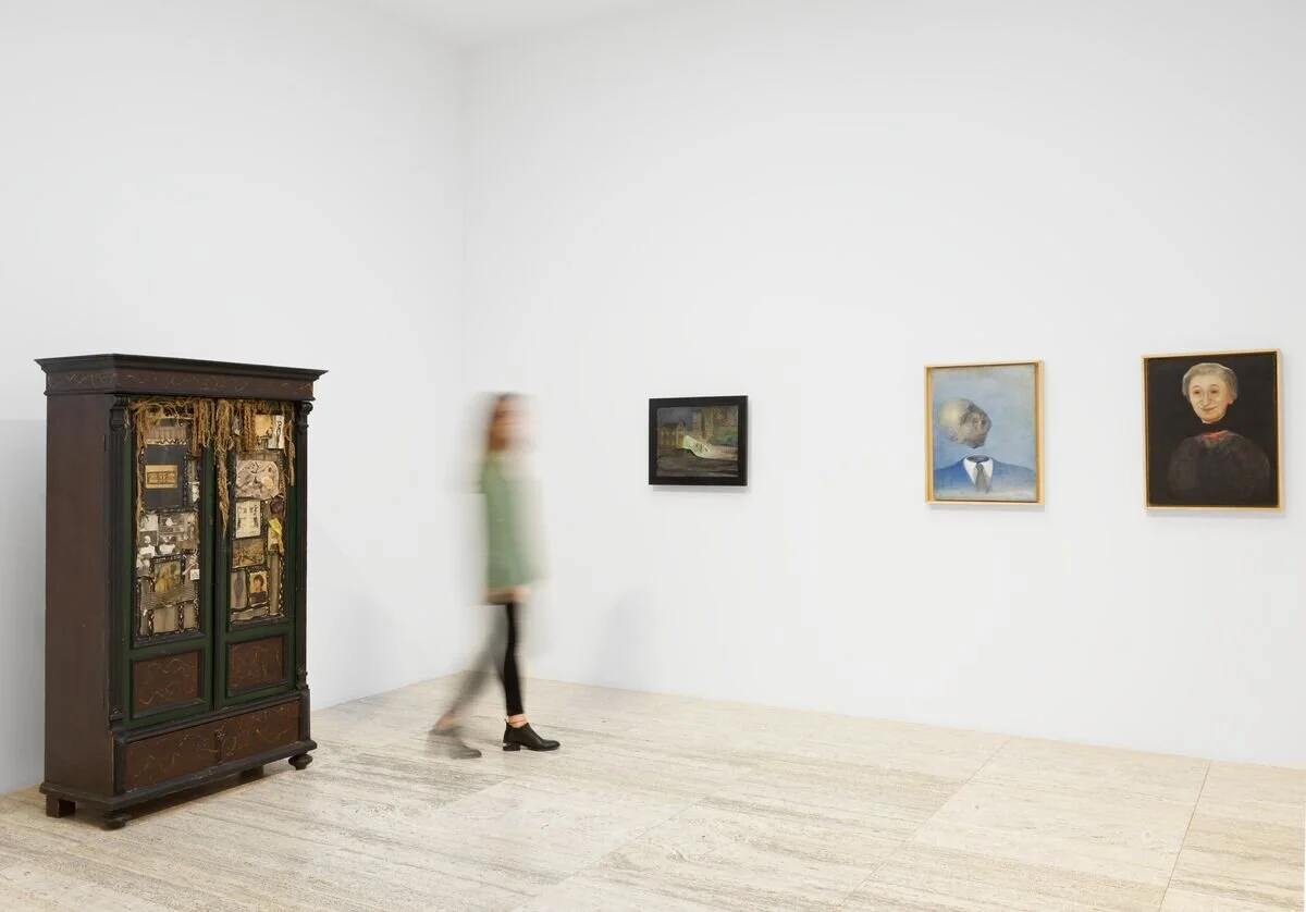 Erna Rosenstein. Once Upon a Time Hauser & Wirth New York (69th Street) Installation View, Photo: Thomas Barratt © The Estate of Erna Rosenstein / Adam Sandaur, Courtesy: Hauser & Wirth